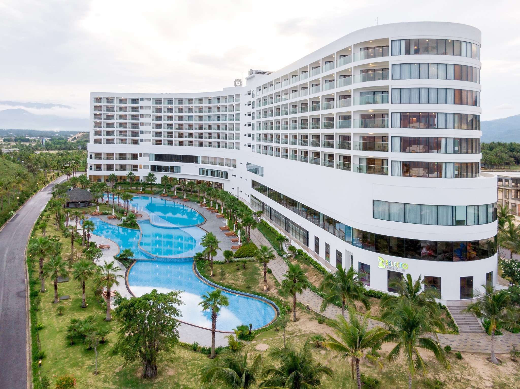 Review Selectum Noa Resort Cam Ranh: Khu nghỉ dưỡng xứng tầm bên bờ biển